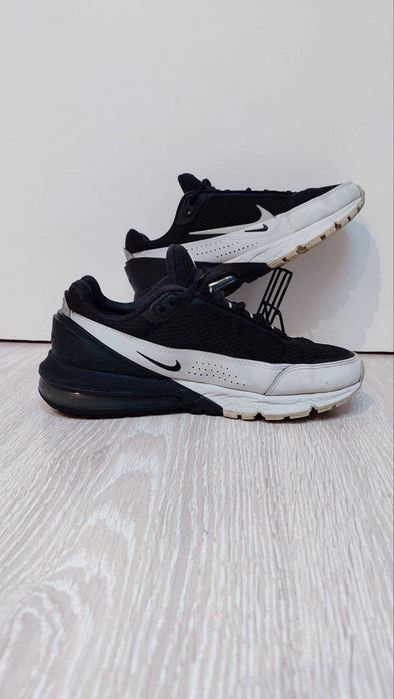 Кросівки Nike Air Max Pulse