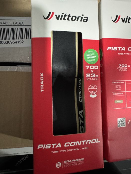 Pneus vittoria Pista