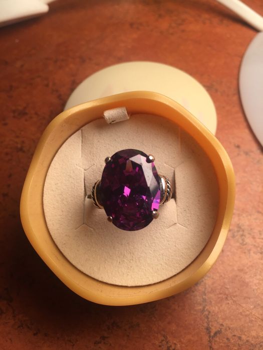 Srebrny pierścionek 925 fioletowa cyrkonia rozm 16