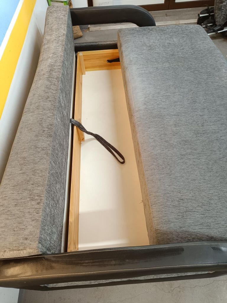 Sofa, łóżko, kanapa z funkcją spania