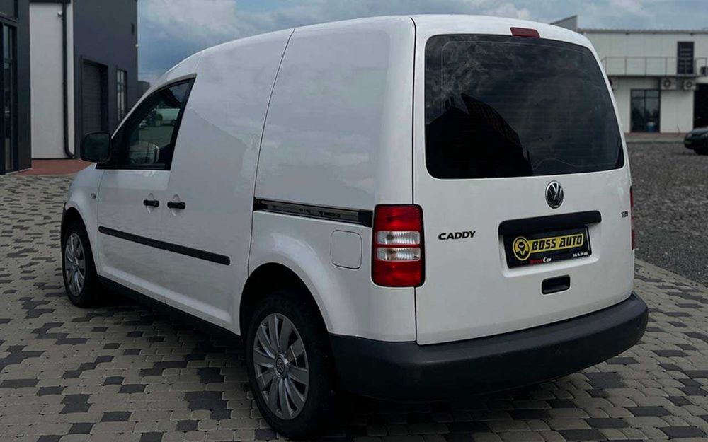 Volkswagen Caddy 2011