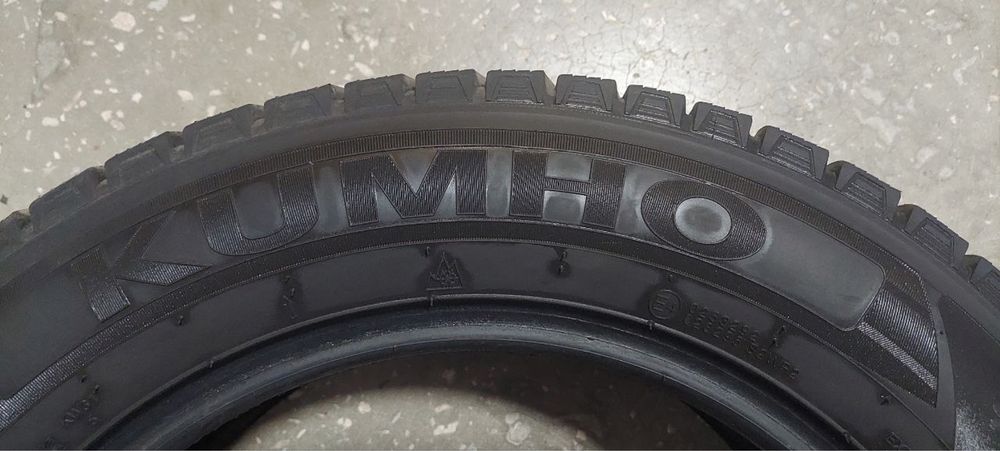 Зимня резина б/у,  KUMHO I'ZEN kw31  185/65/r15 92R XL