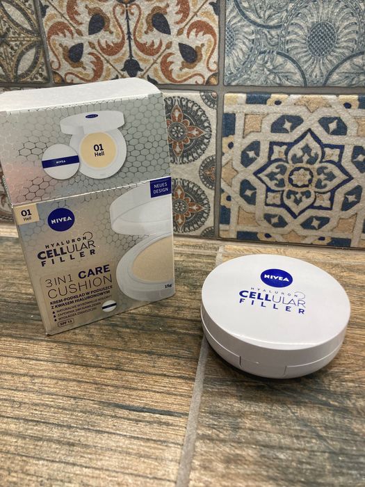 Podkład NIVEA hyaluron CELLULAR FILLER 15g jasny