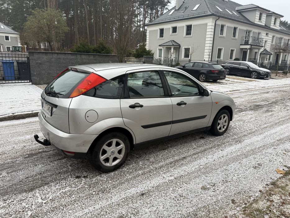 Ford focus 1.8 16v 2000r