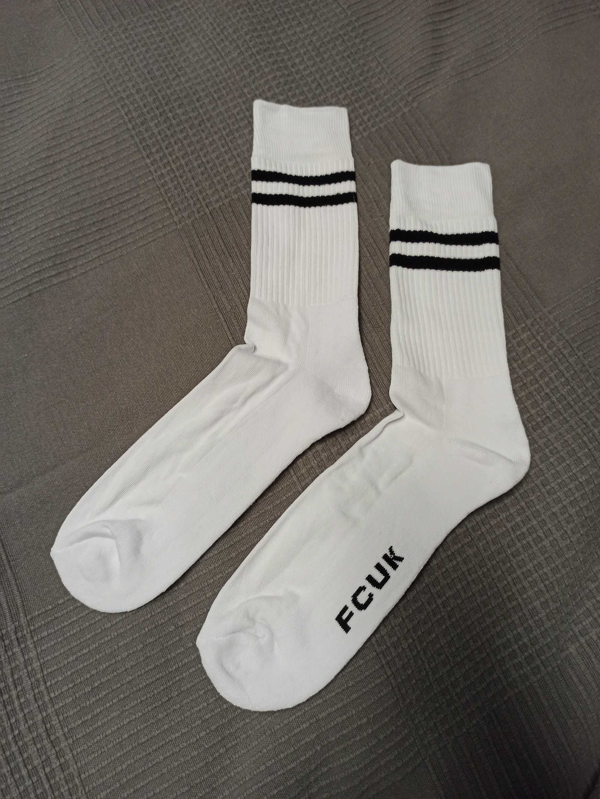 Białe skarpety FCUK rozmiar 40-46 one size white socks soxy sport fun