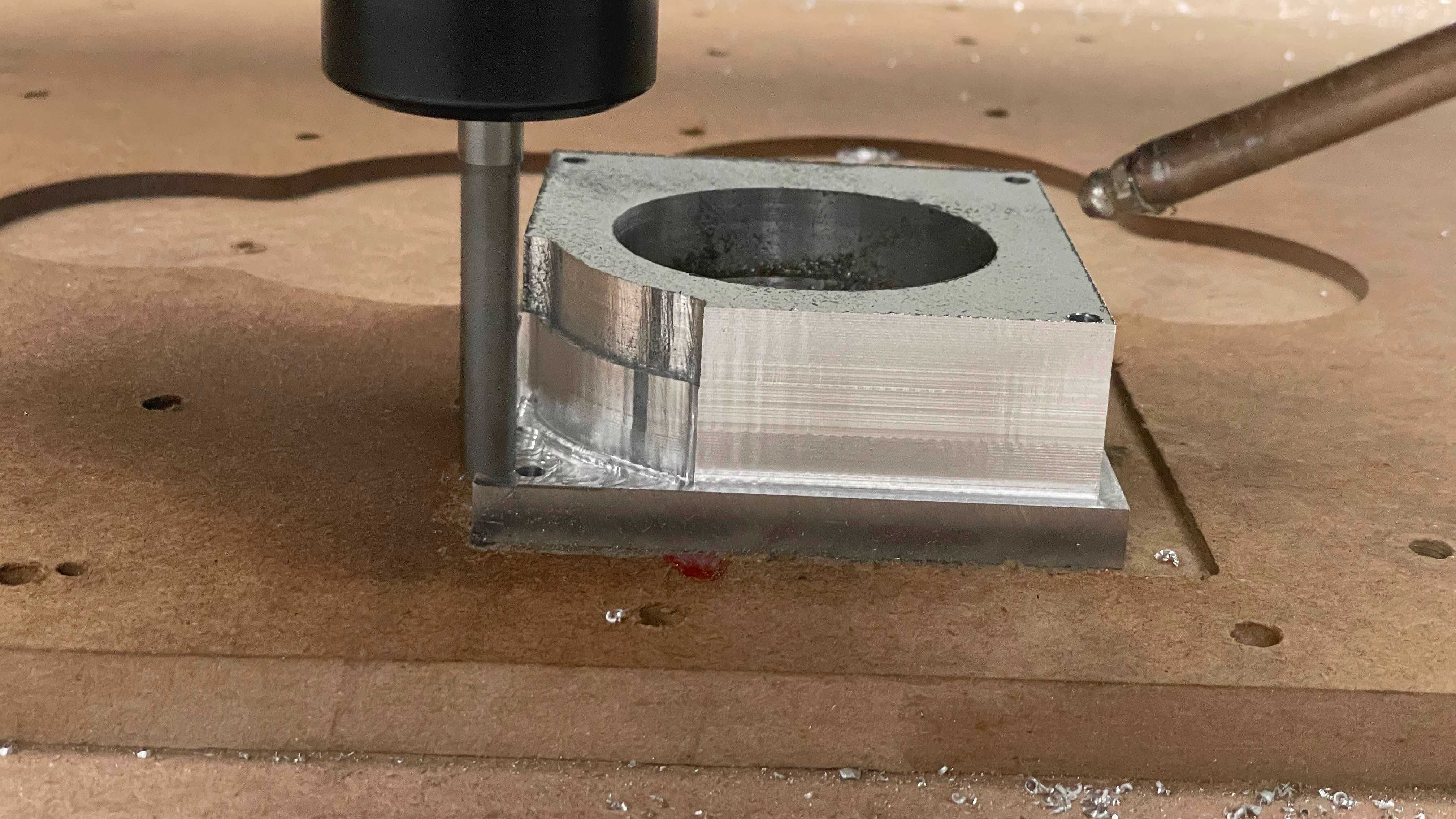 Usługi CNC , frezowanie 3D 5D grawerowanie wycinanie