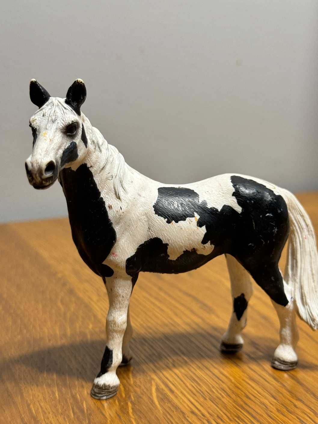 Konie Schleich- zestaw