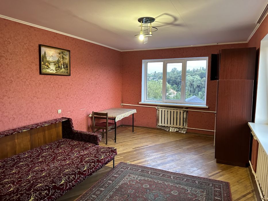 Здам кімнату в будинку на П‘ятничанах, вулиця Ольги Кобилянської