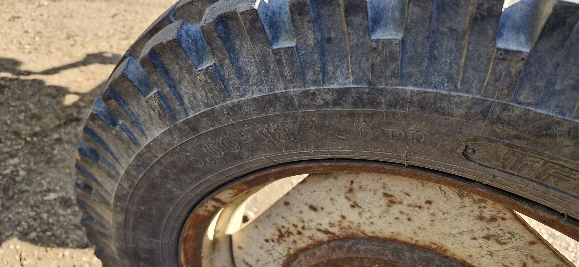 Piasty  z czopam c360 18 calowe c355 c4011 felgi opony 18x6.00