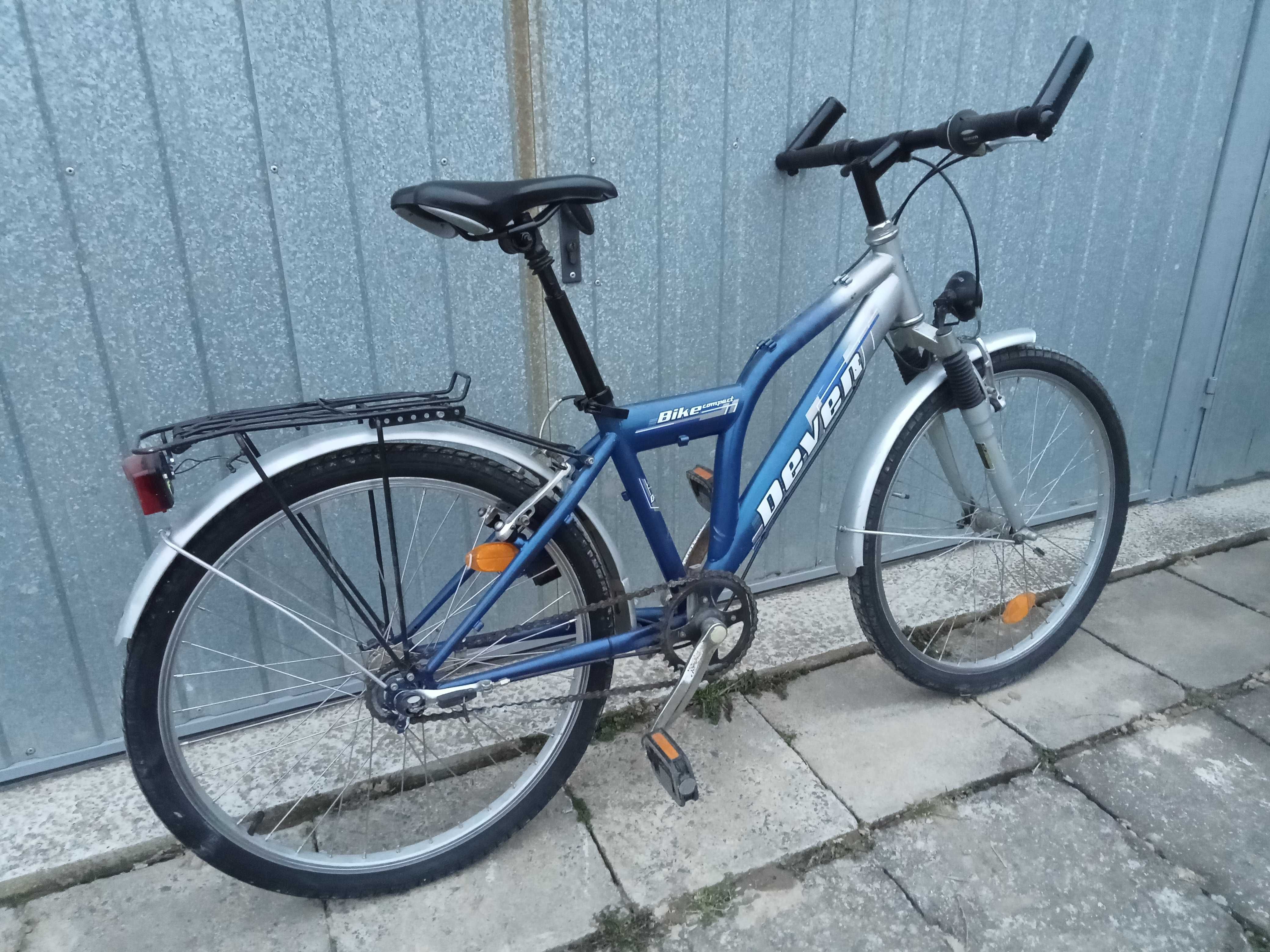 Ładny rower miejski 24" Deven z przerzutkami w piaście 24 cale