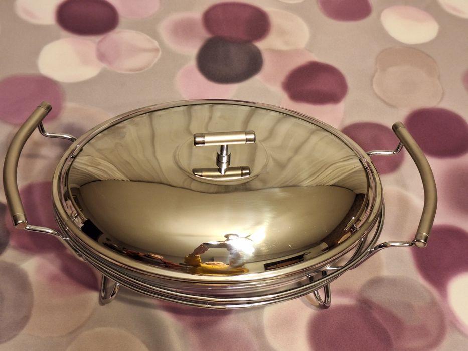 Naczynie z podgrzewaczem