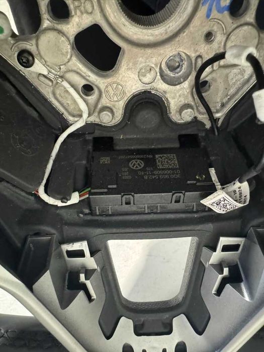 Kierownica Golf VIII Vw Passat b8