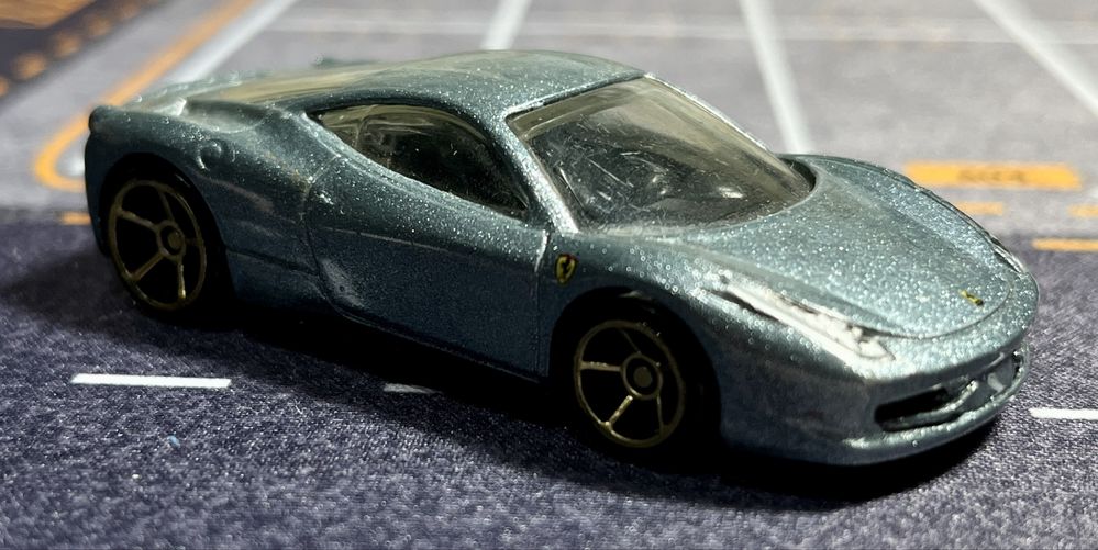 Hot Wheels Ferrari 458 Italia