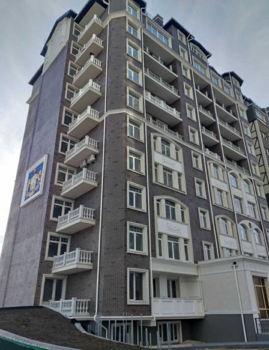 2х квартира в ЖК Зеленый Мыс, частично ремонт.