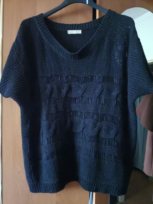 czarny ażurowy sweterek