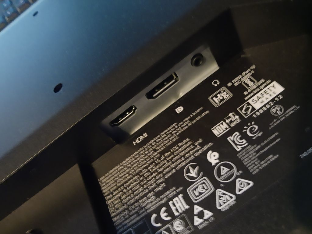 Monitor Lenovo g24