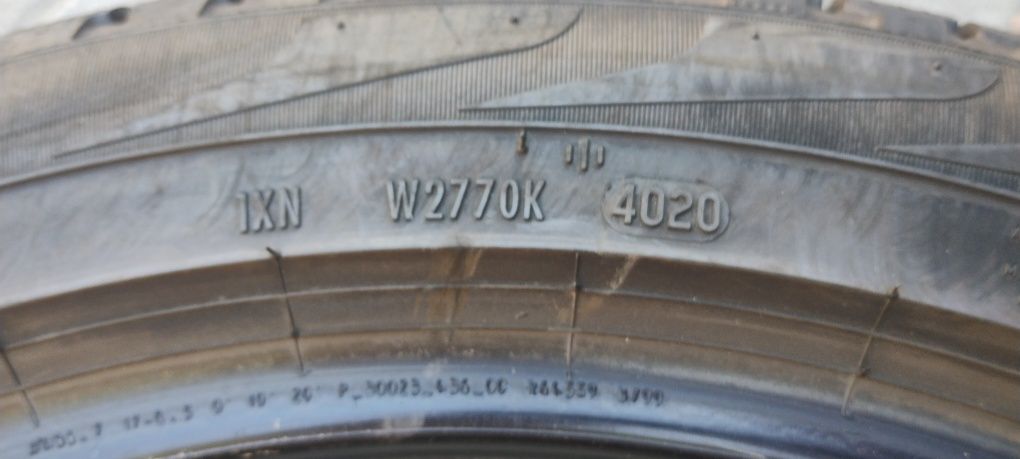 Pirelli Scorpion 245/45/19 opony zimowe  komplet