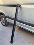 Середня планка бокових дверей Renault Master