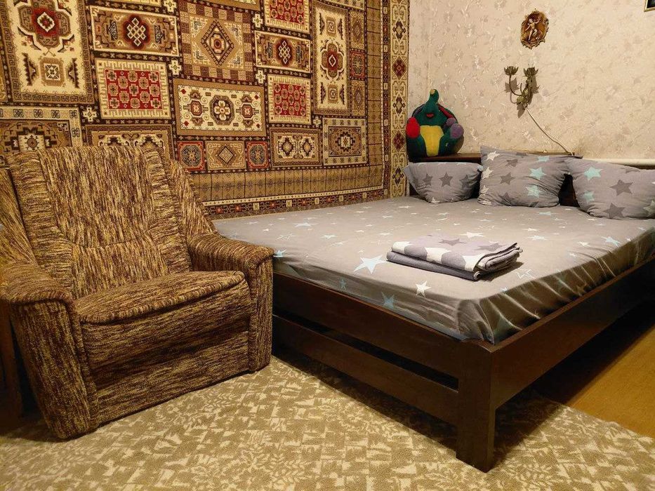 1-к квартира ЗІ СВІТЛОМ на вул. Віри Інбер, 7. Ланжерон. Тихий двір.