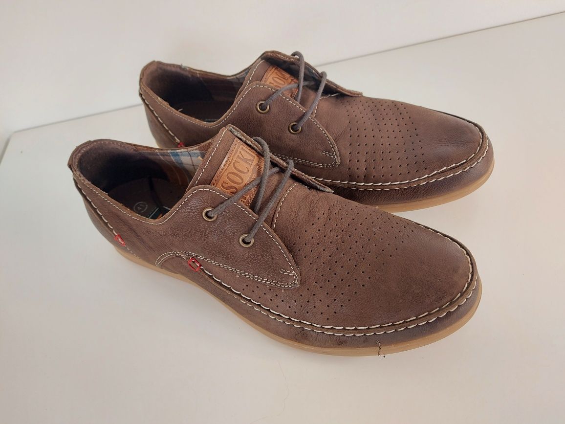 Buty męskie skórzane Lasocki w rozmiarze 41
