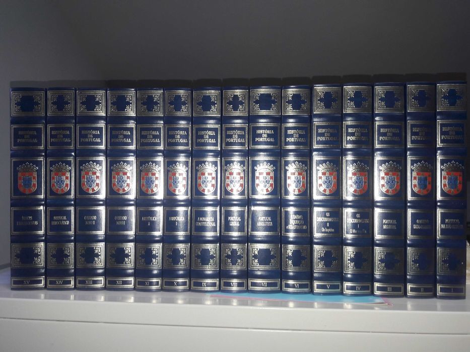 2 coleções 15 livros.,33cassetes
