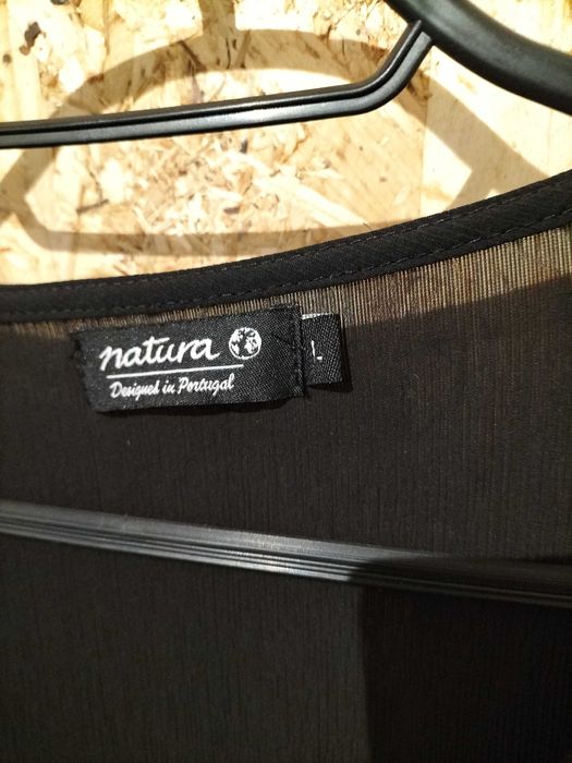 Vestido preto em poliester