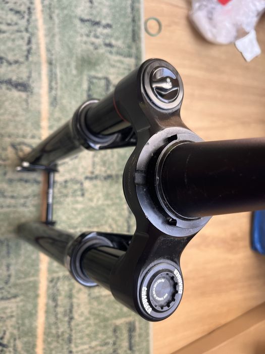 Nowy Amortyzator 1.8 ebike tapered RockShox ZEB R 29 160mm 44 offset