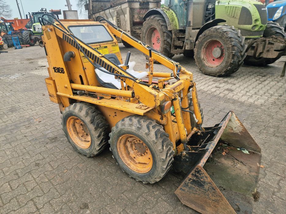 Case 1816 ładowarka 1m burtowa Bobcat Ramie do kopania Mustang cat