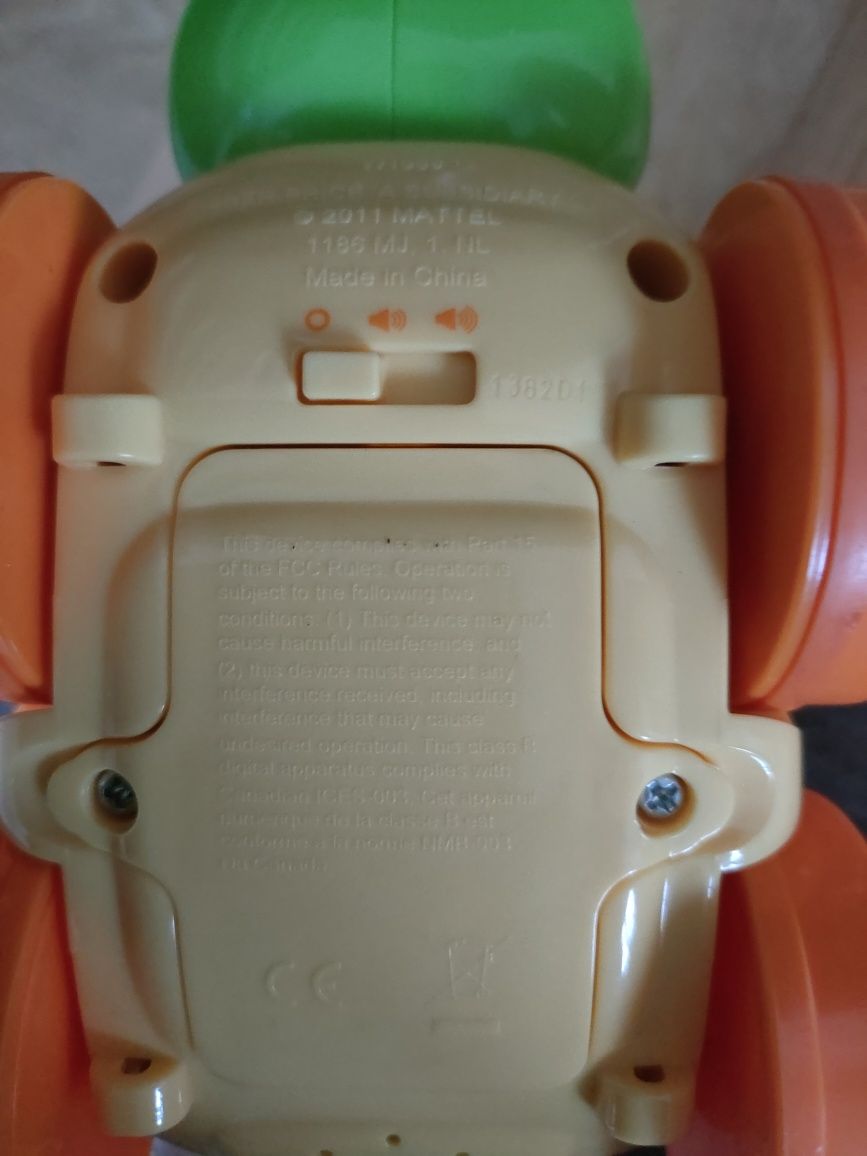 Fisher Price żółwik