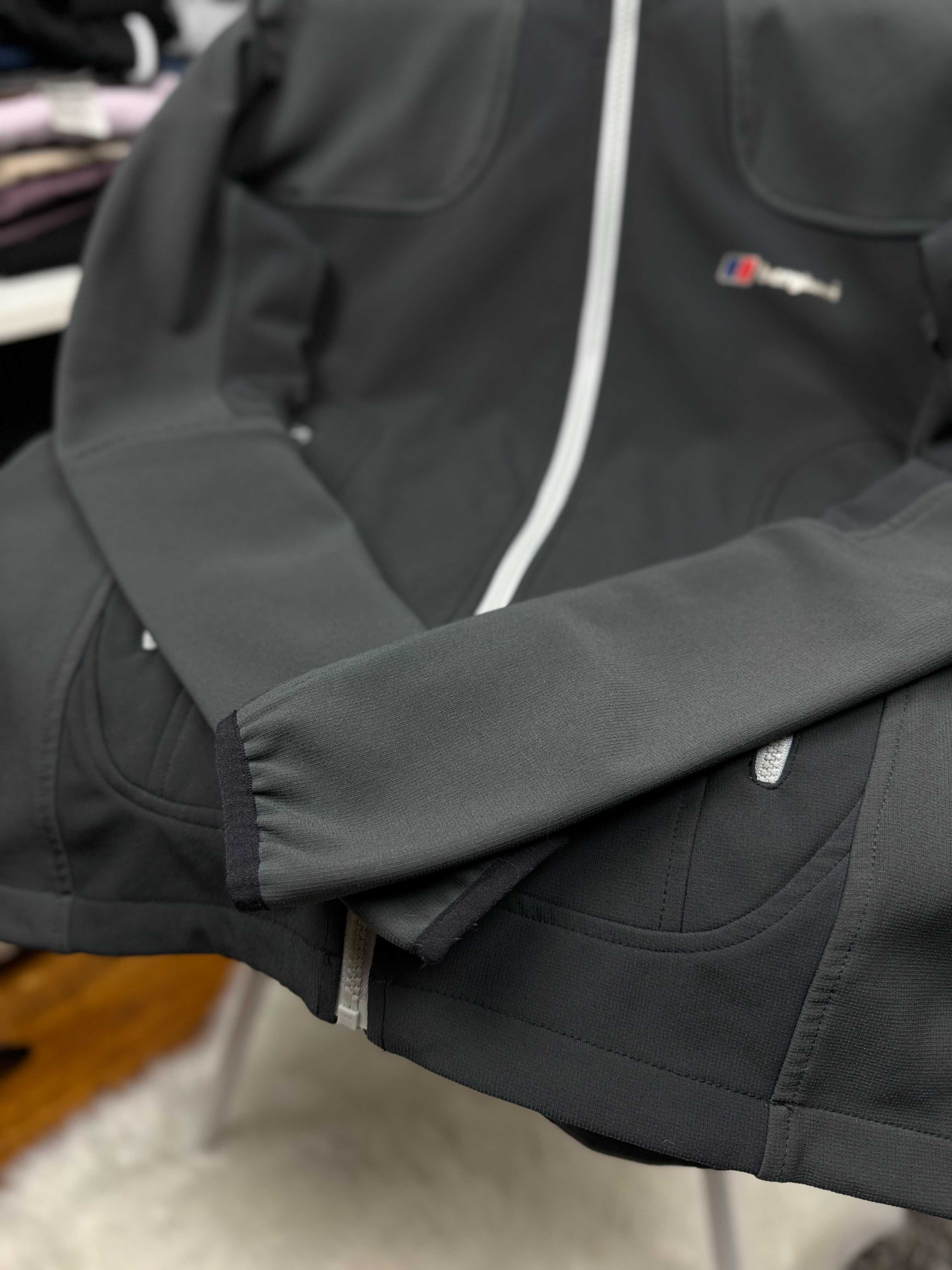 Berghaus Чоловічий технологічний SoftShell Куртка на флісі Розмір S.