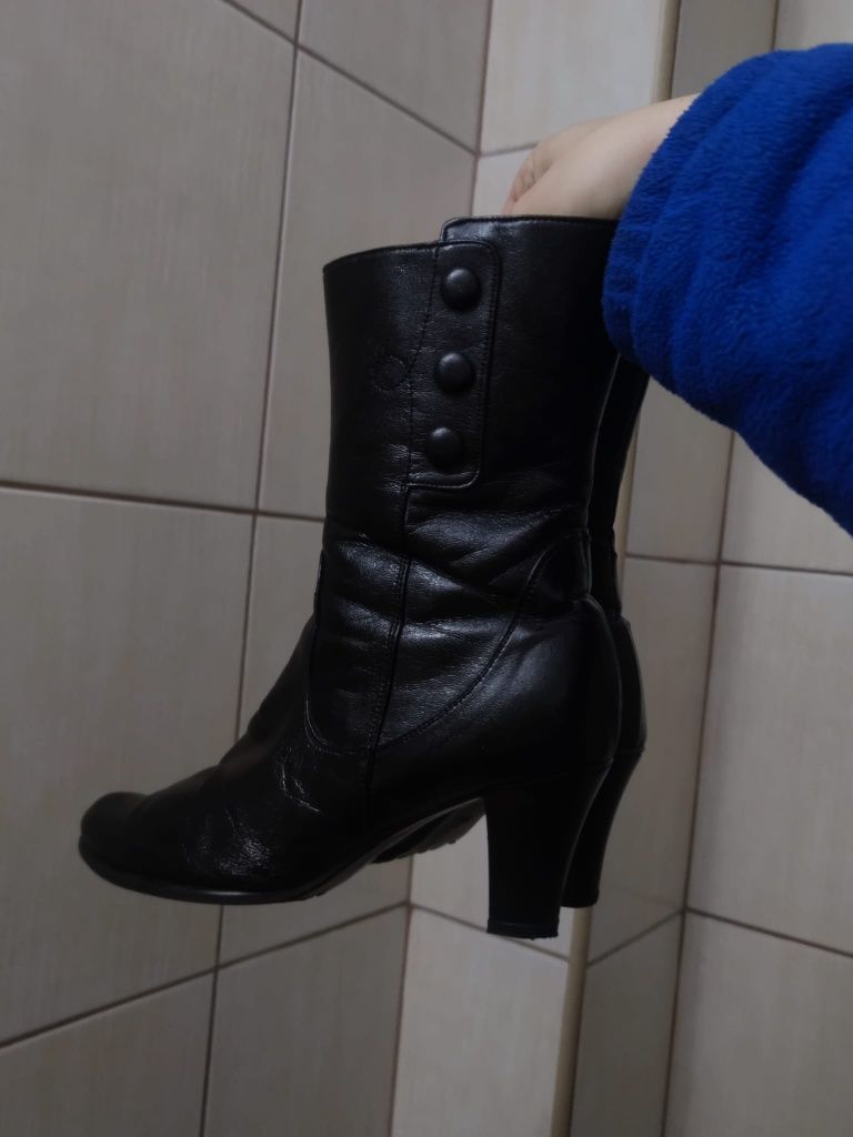Damskie obuwie buty kozaki 38 skórzane botki sztyblety jesienne na obc
