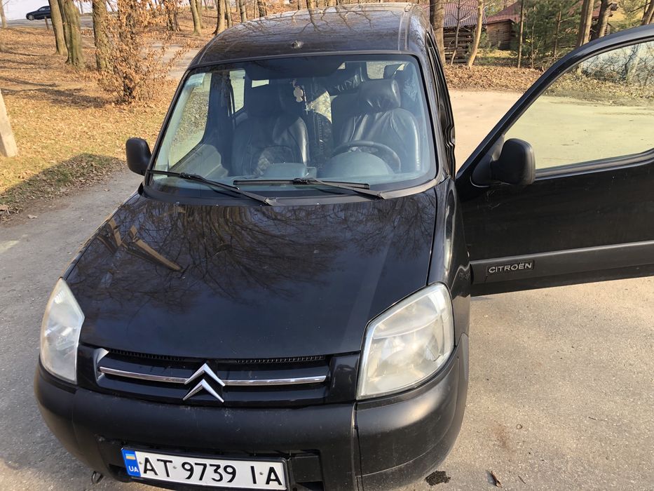 Продам авто Citroen Berlingo