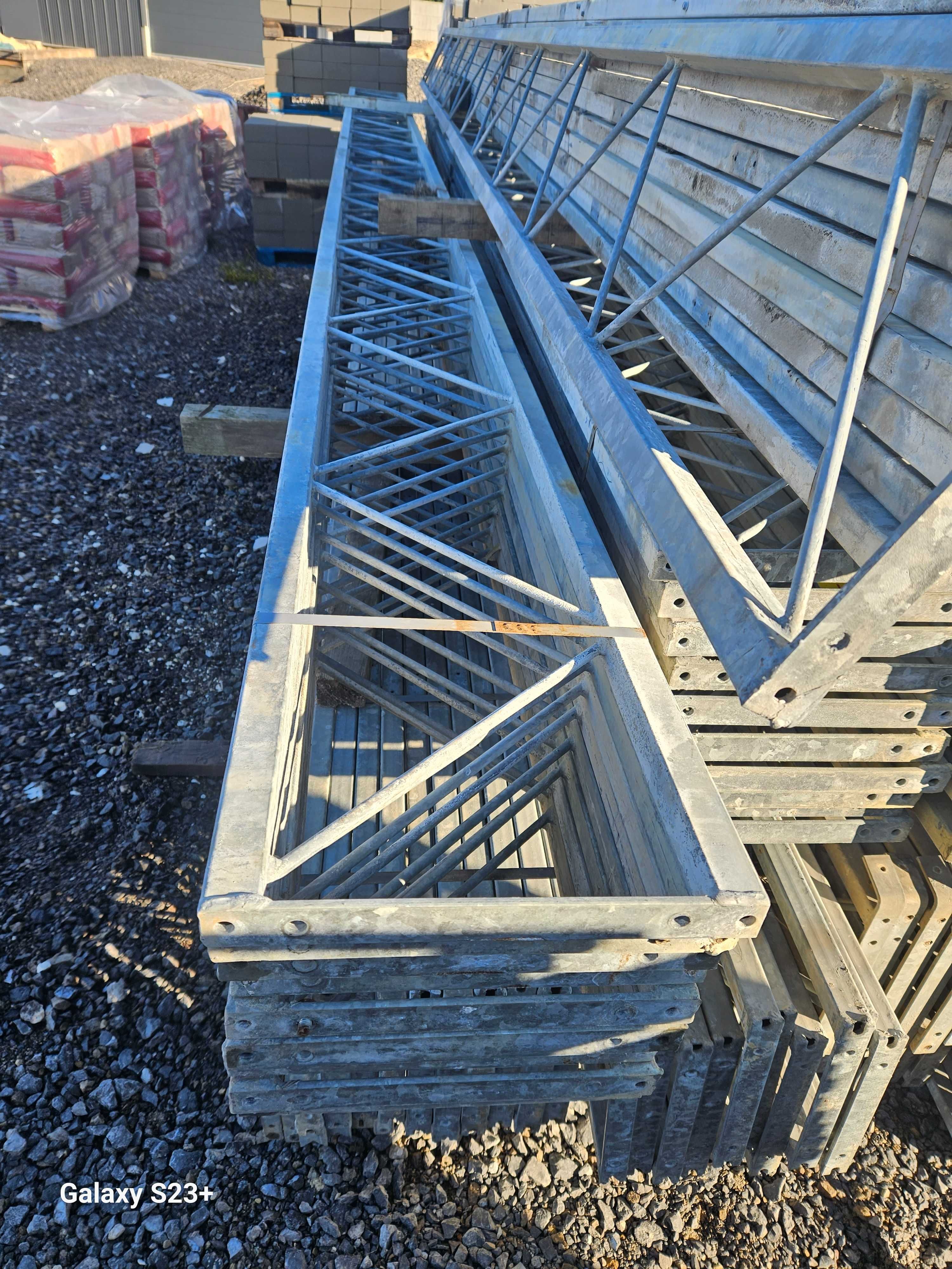 Konstrukcja stalowa kratownica  bindra   dźwigar na dach wiate hale
