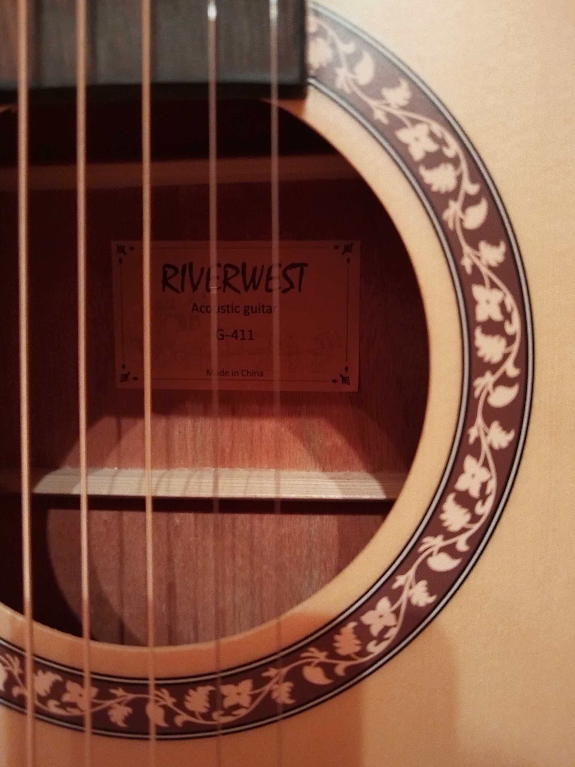 Gitara akustyczna Riverwest