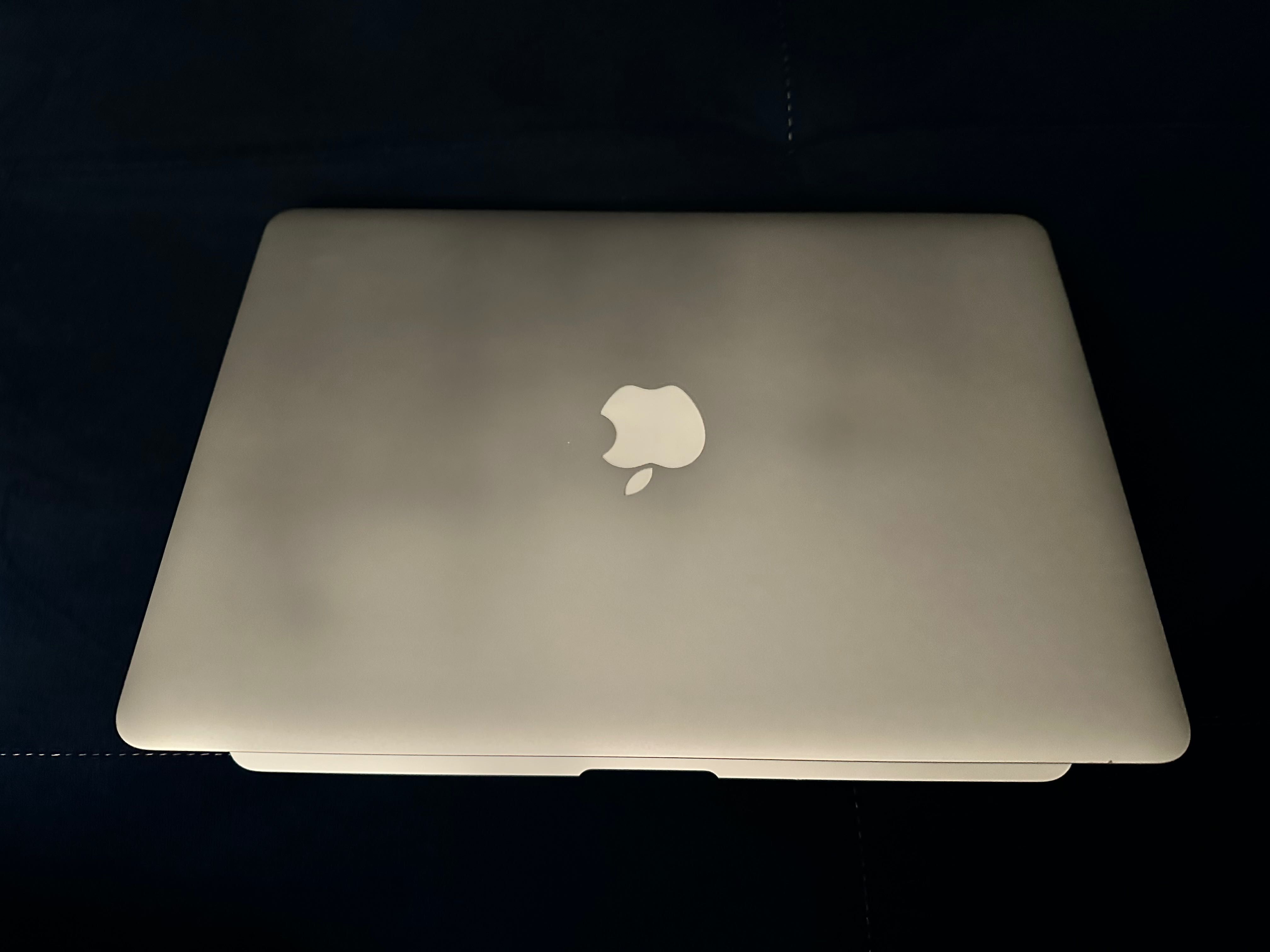 MacBook Air13 Stan idealny