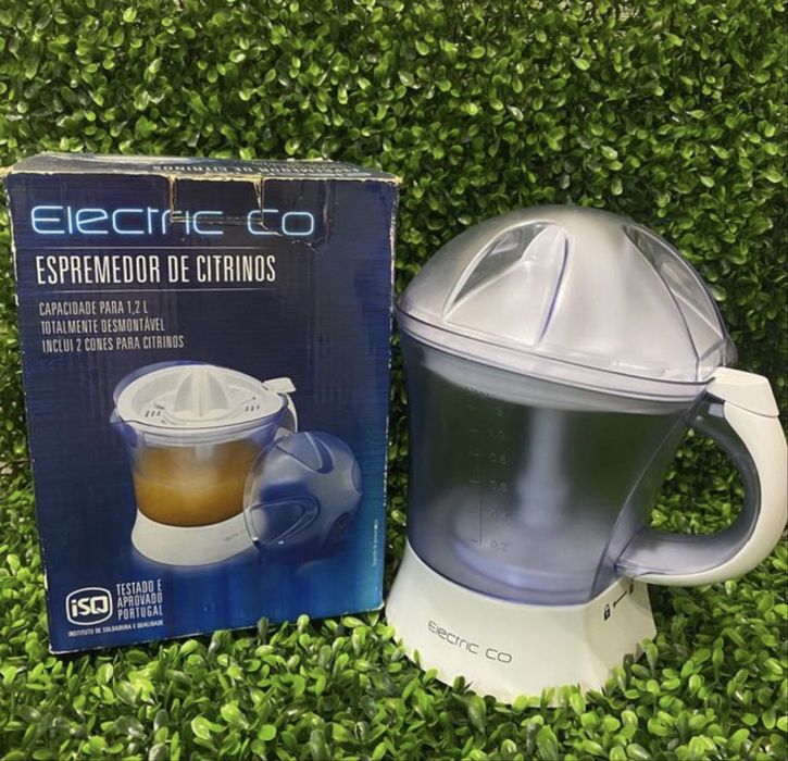 Espremedor de Citrinos Etectrico Novo