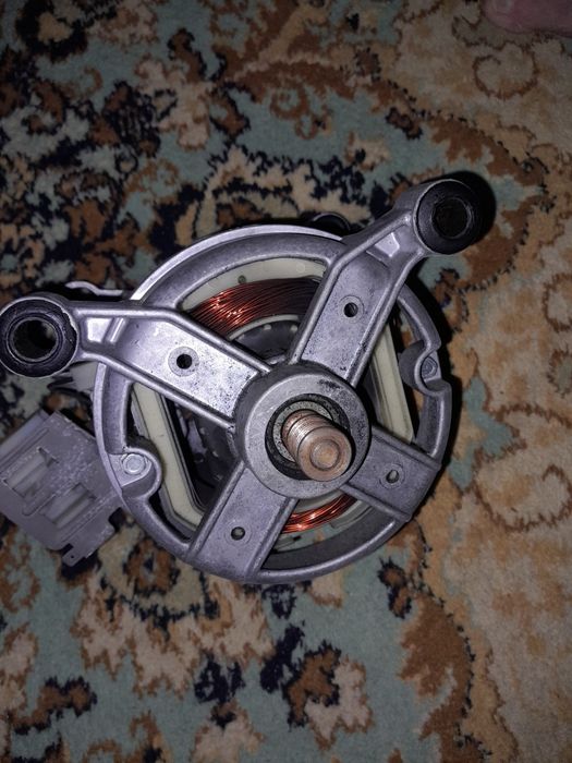 Продам двигатель