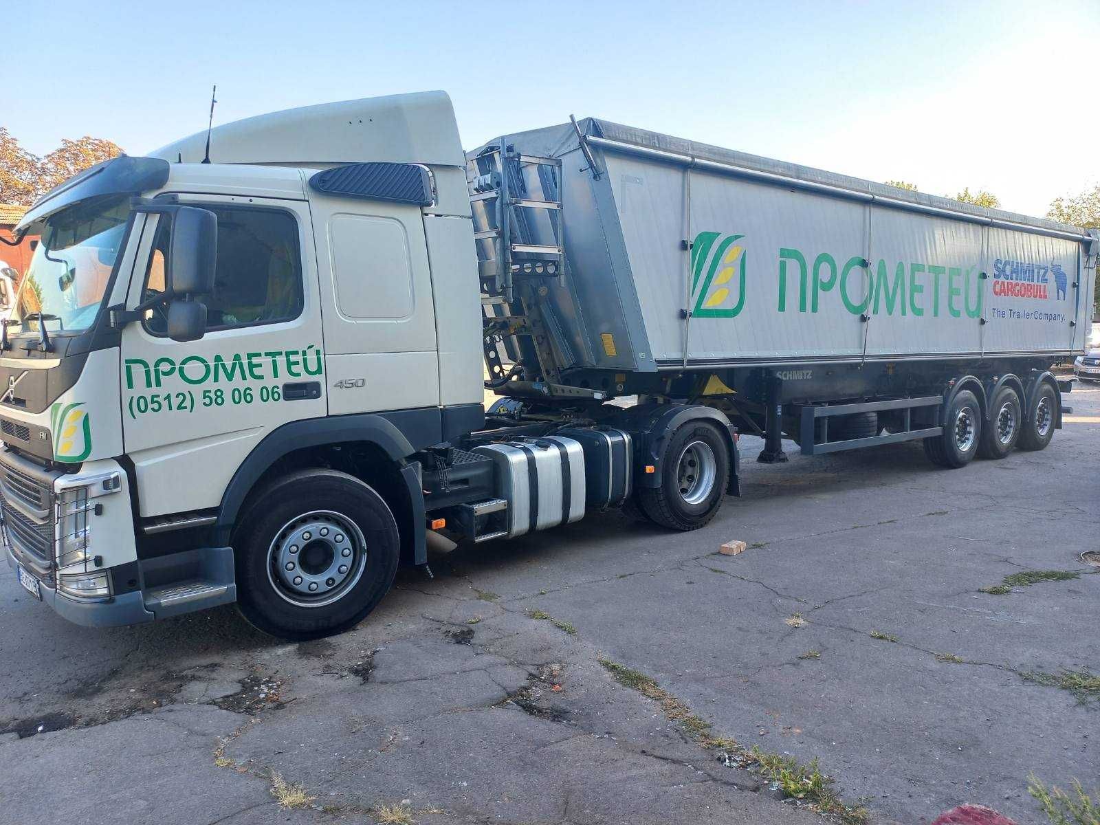 Volvo FM 4x2 2018 c полуприцепом Schmitz