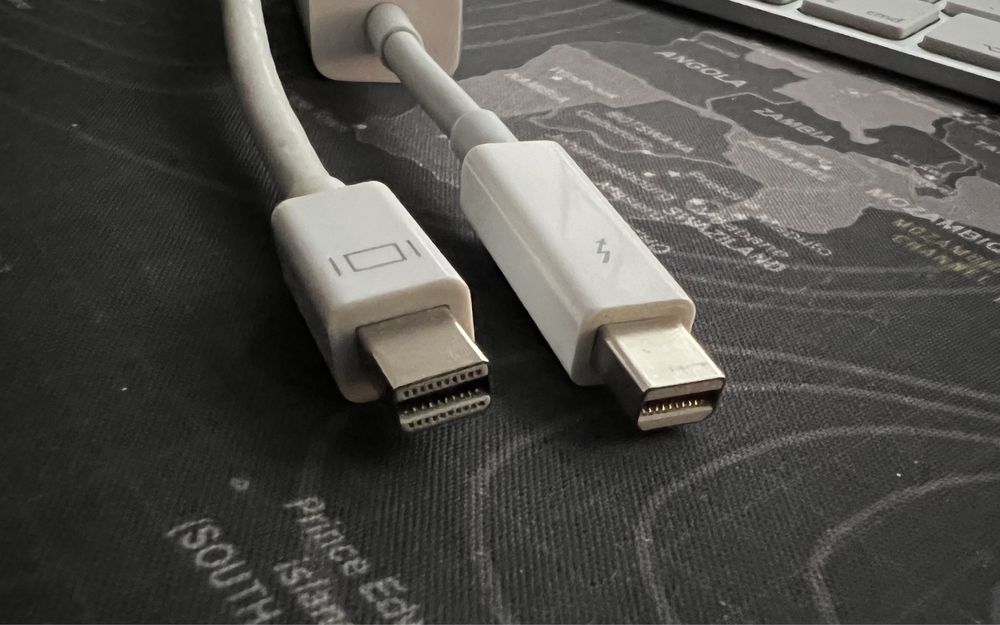 Adaptadores Apple Ethernet e HDMI