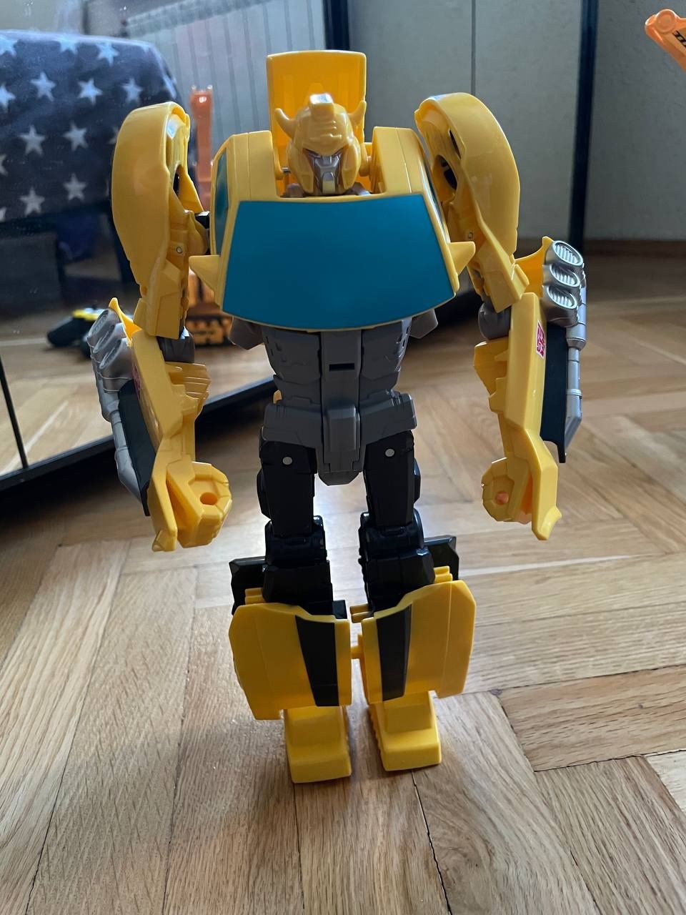 Трансформер Hasbro Бамблбі Transformers Toys Heroic Bumblebee