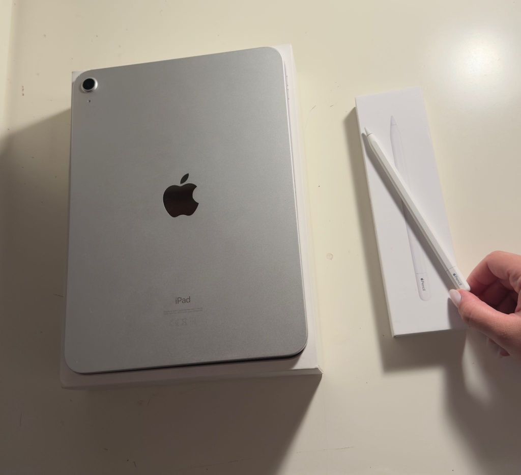 iPad 10 Geração 256gb com caneta