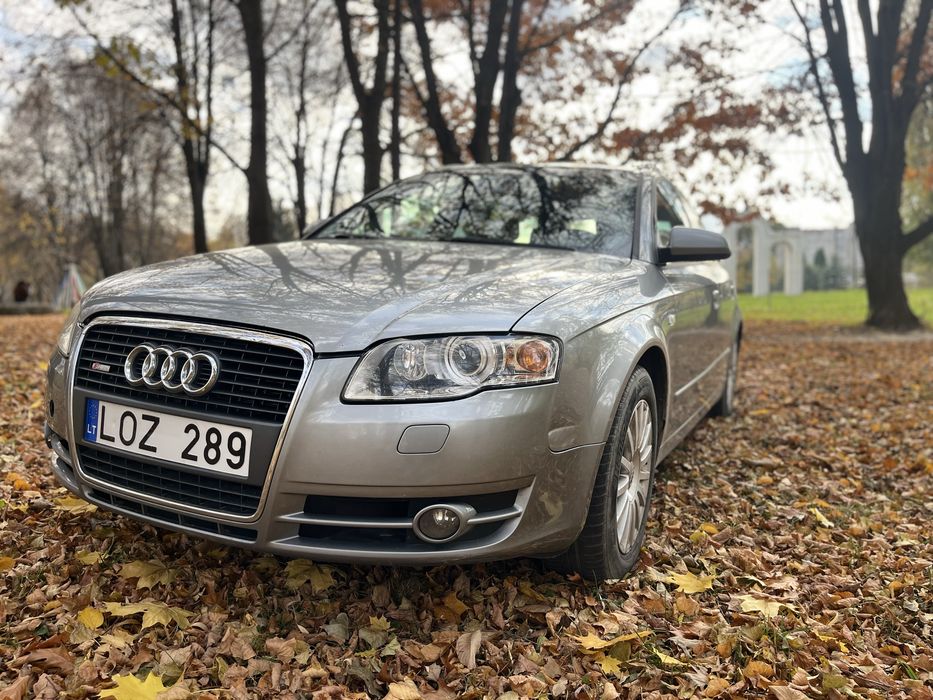 Свіжопригнана Audi A4B7 S-line 2004 рік