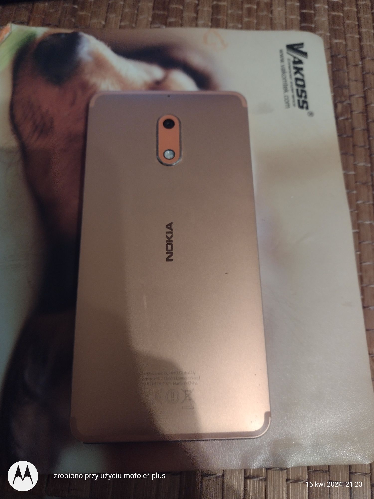 Nokia ta-1021 z lekką wadą