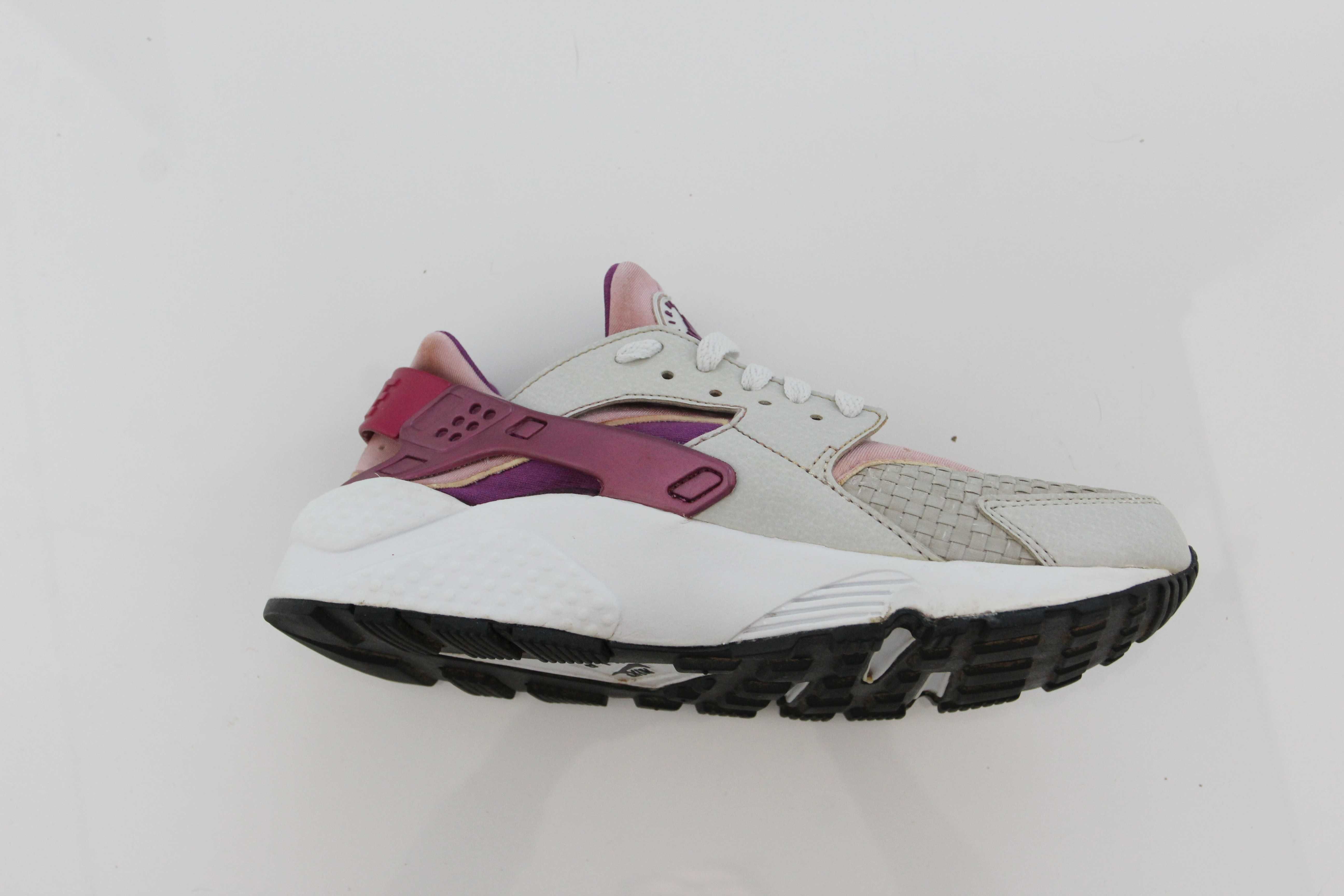 Nike Huarache bez wad 39