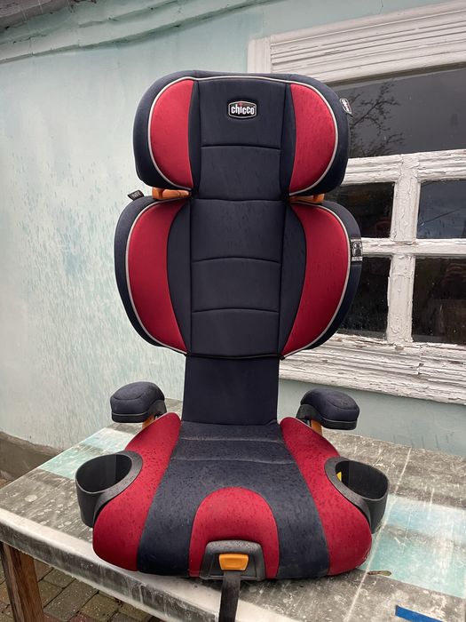 Дитяче автомобільне кресло