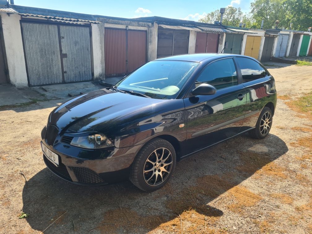 Seat Ibiza / 1.2 benzyna 60 ps / Klima / Alu / Z Niemiec /