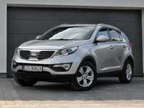 Kia Sportage 1,6 GDI bogata wersja L navi keyless kamera niski przebieg zadbany