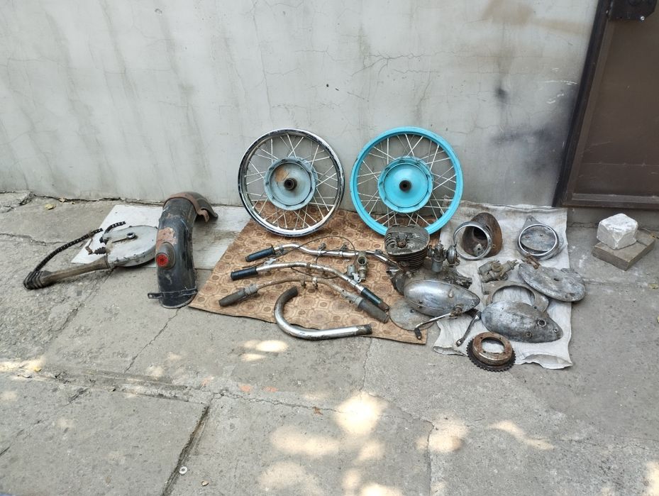 Продам колесо на мотоцикл Иж49, 56