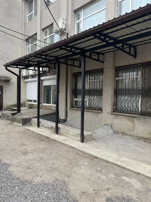 нежитлове приміщення, вільного призначення