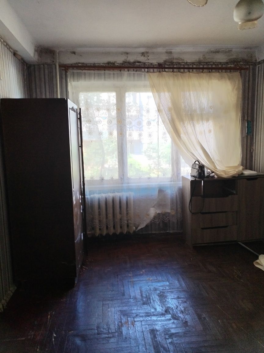 Сдам  2-ю квартиру в районе Старого парка.